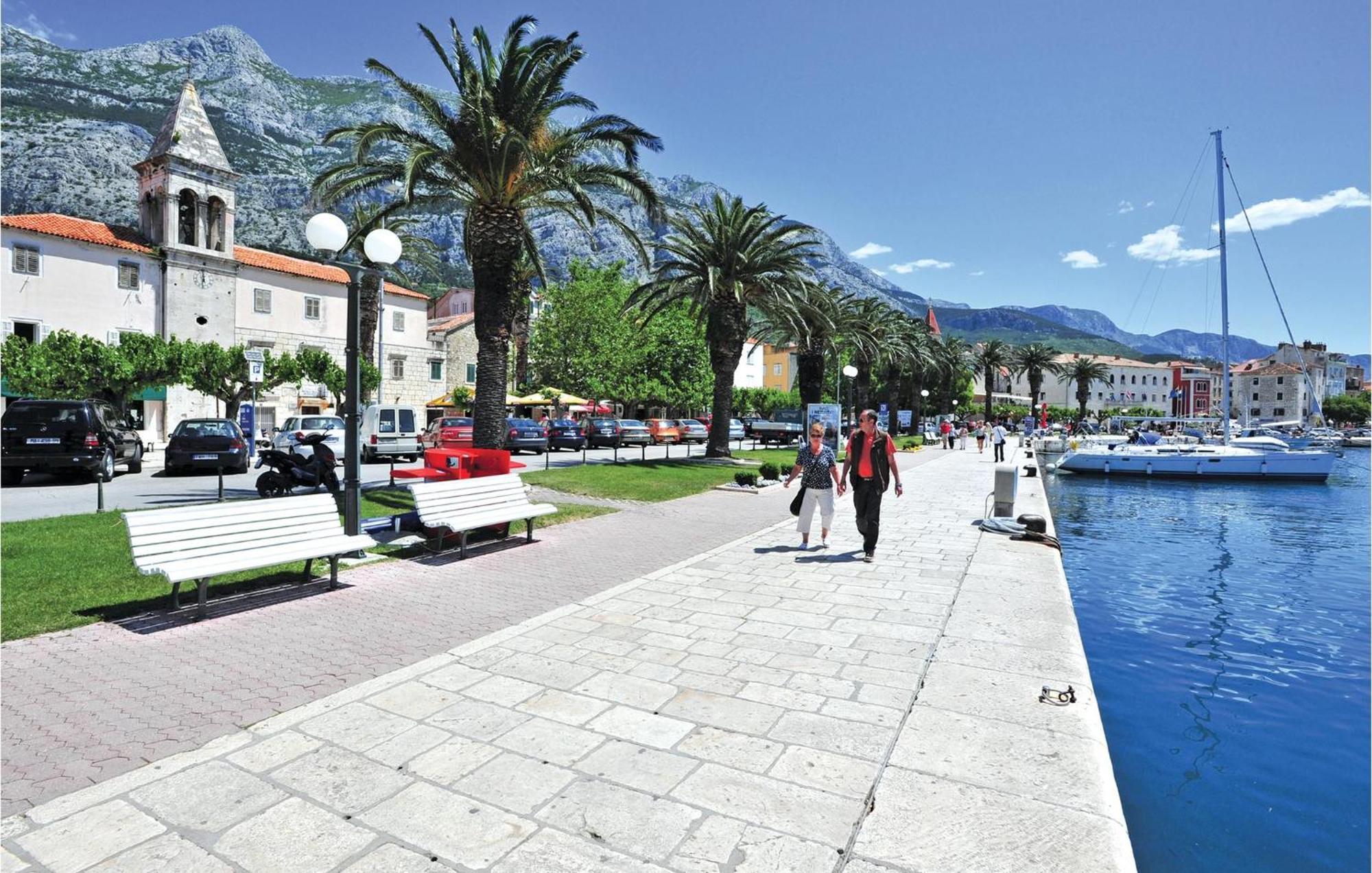 Stunning Apartment In Makarska With Wifi Экстерьер фото